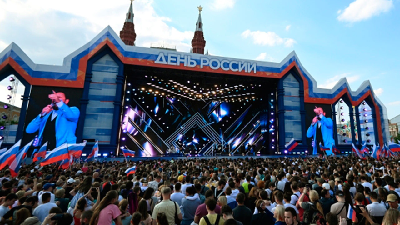 12 июня 2019 г. Концерт на красной площади 12 июня 2022. Концерт в Кремле 12 июня 2022. Концерт день России 2022 красная площадь. Концерт ко Дню России 2022.