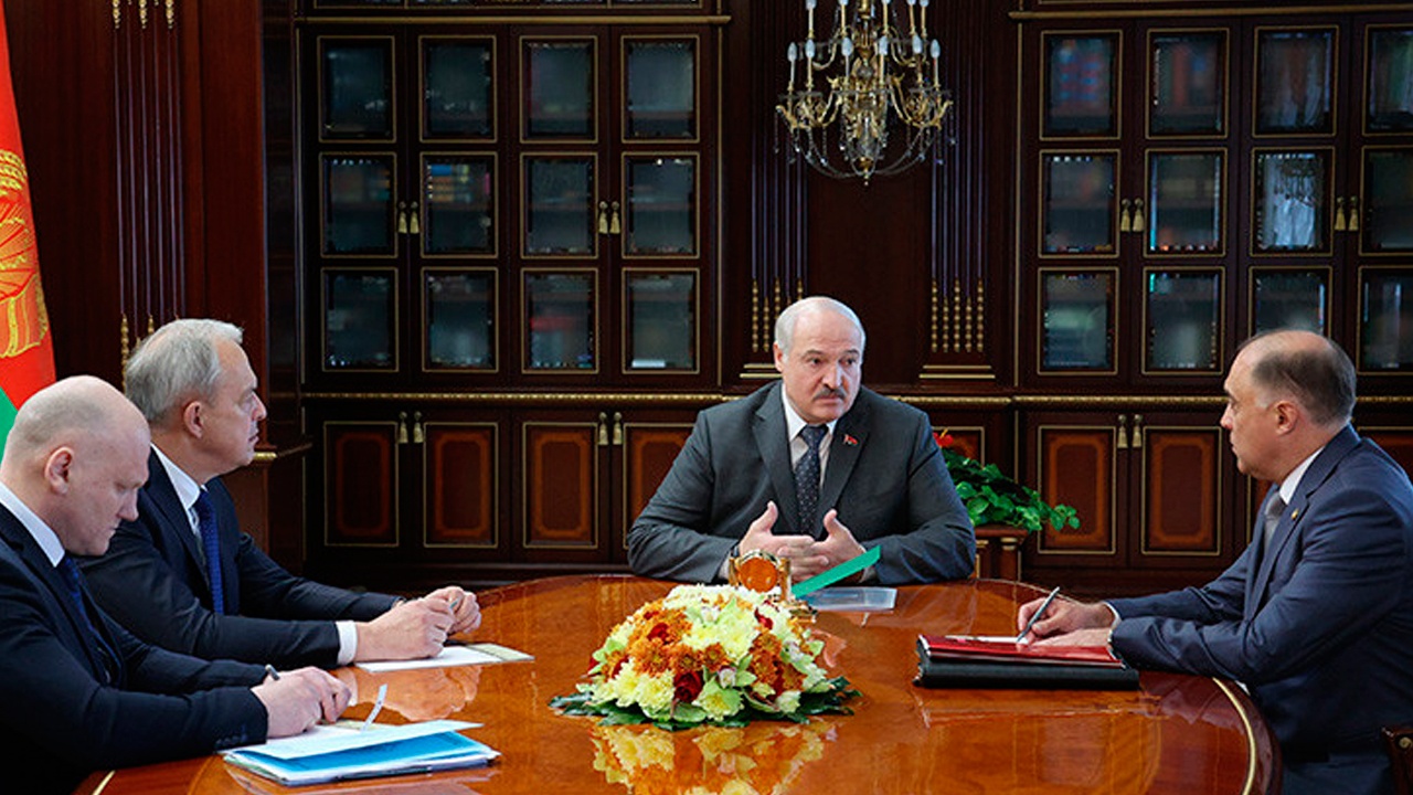 Лукашенко заявил о необходимости реформирования КГБ