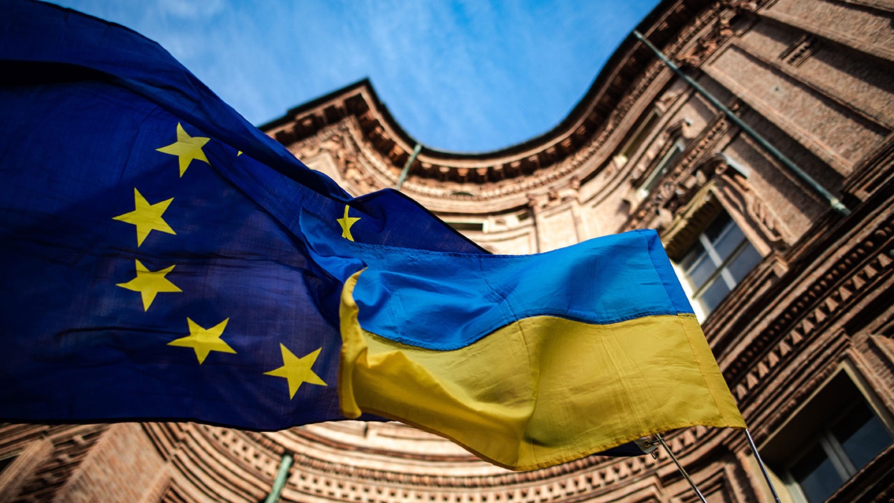 Глава Евросовета сообщил о согласовании статуса кандидатов в ЕС для Украины и Молдавии