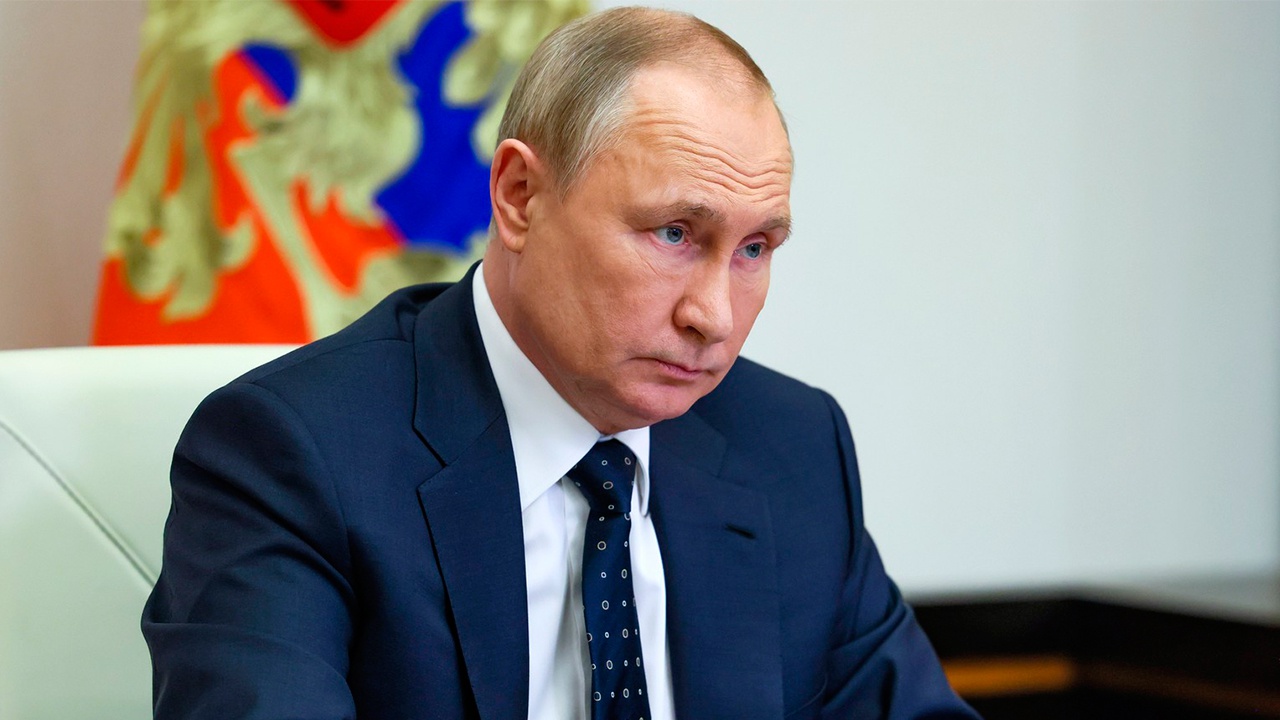 FT: Путин «щелкнул по носу» западные страны указом о «Сахалине-2»