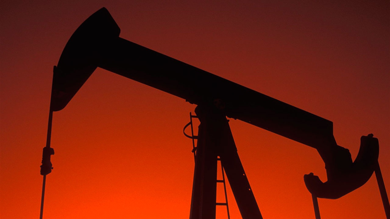 Bloomberg: США и союзники обсуждают предельную цену российской нефти на уровне 40-60 долларов
