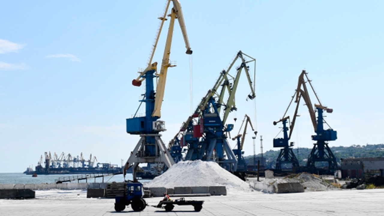 В ДНР раскрыли, для чего будет использоваться порт освобожденного Мариуполя