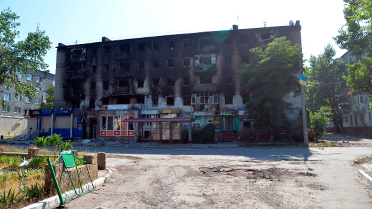 МЧС РФ в ближайшие дни начнет разбор завалов в Северодонецке