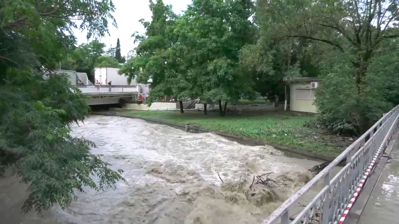 Один человек погиб в Сочи в результате мощного наводнения