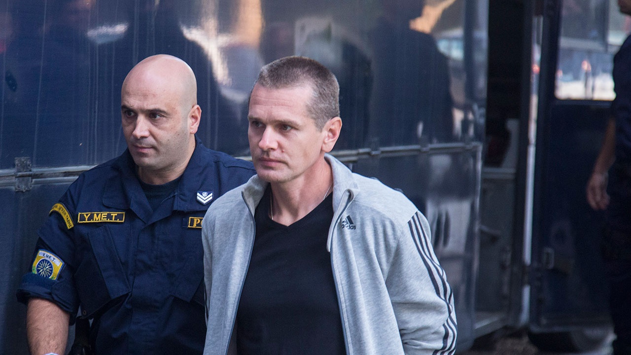 Адвокат Винника сообщила о его исчезновении после прибытия в Афины