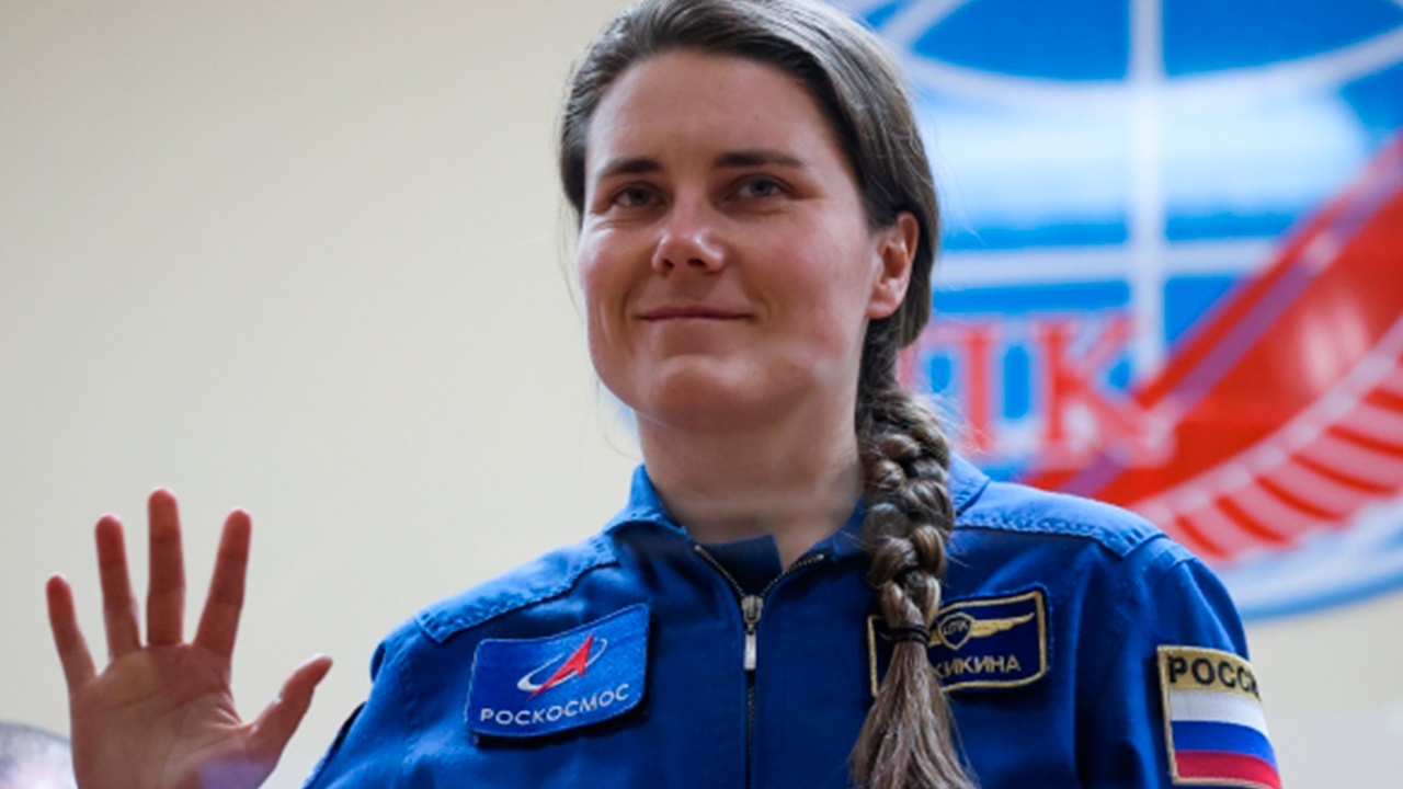 Полет космонавта Кикиной на Crew Dragon запланирован на 3 октября