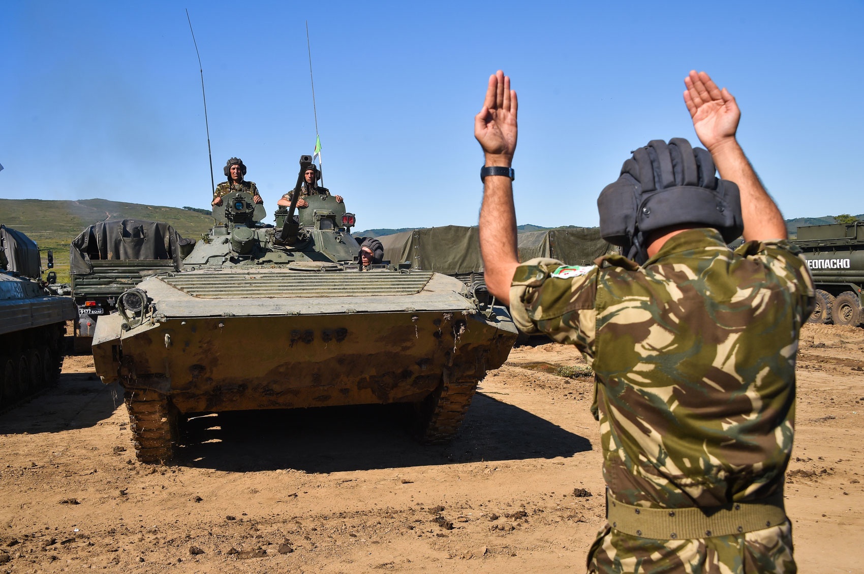 Призвал готовиться к войне