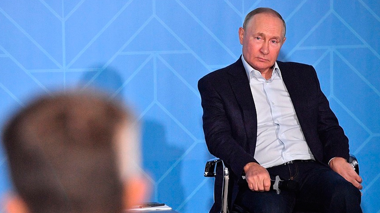 Путин объяснил, почему Россия - «Страна восходящего солнца»