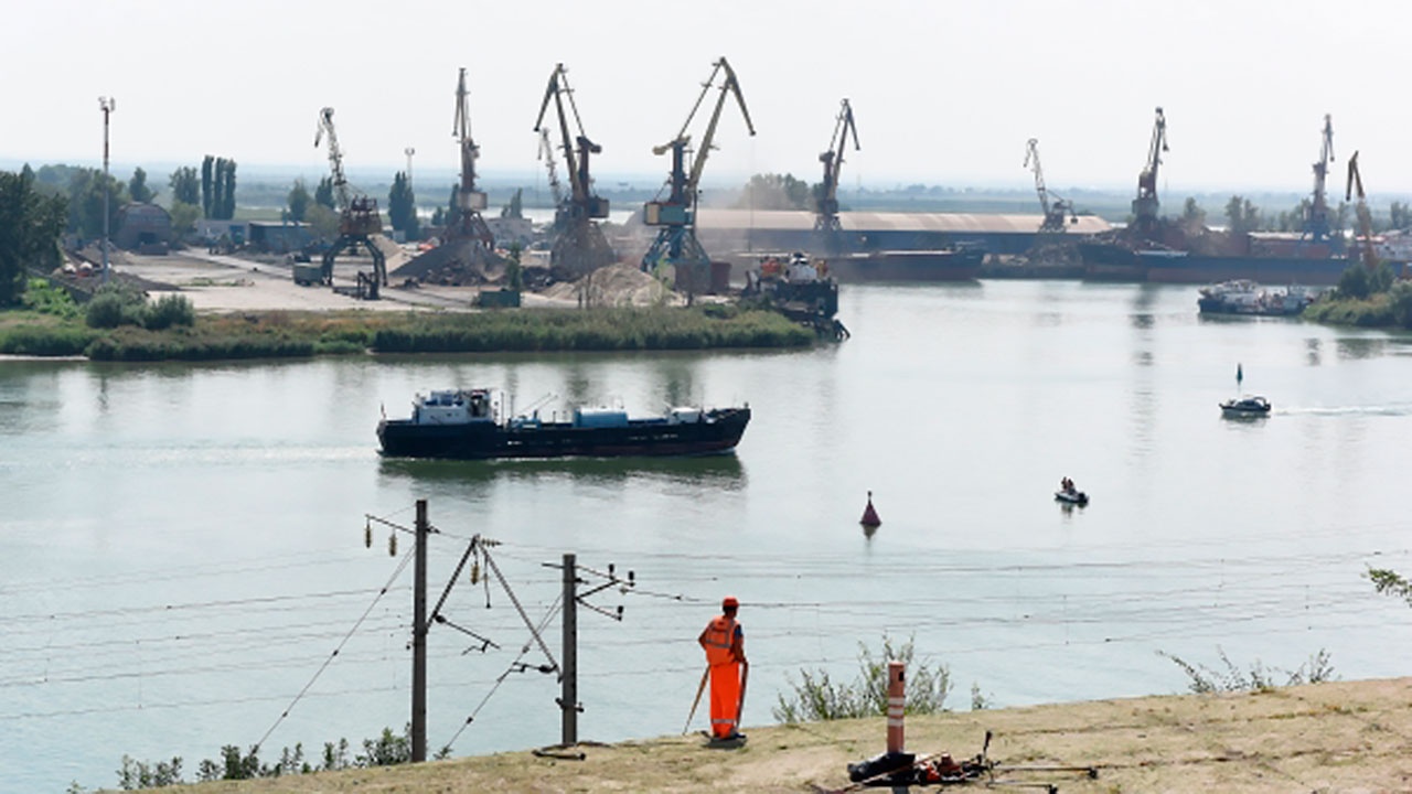 Лукашенко одобрил проект о перевалке грузов через российские порты