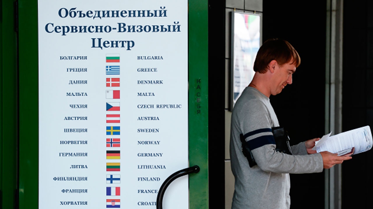 Постпред РФ при ЕС сообщил, что Москва не будет зеркально отвечать на визовые ограничения 