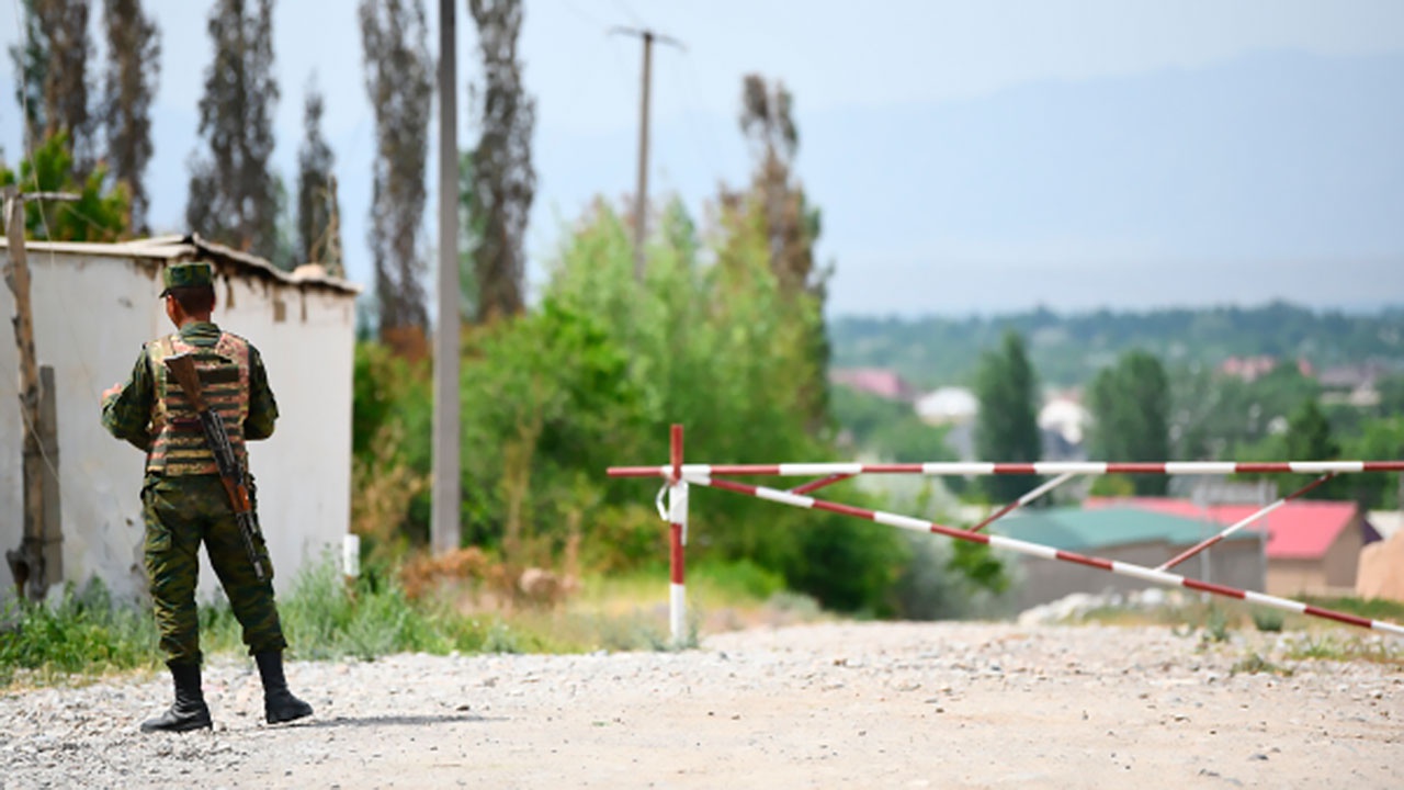 Пограничник Таджикистана погиб после перестрелки на границе с Киргизией