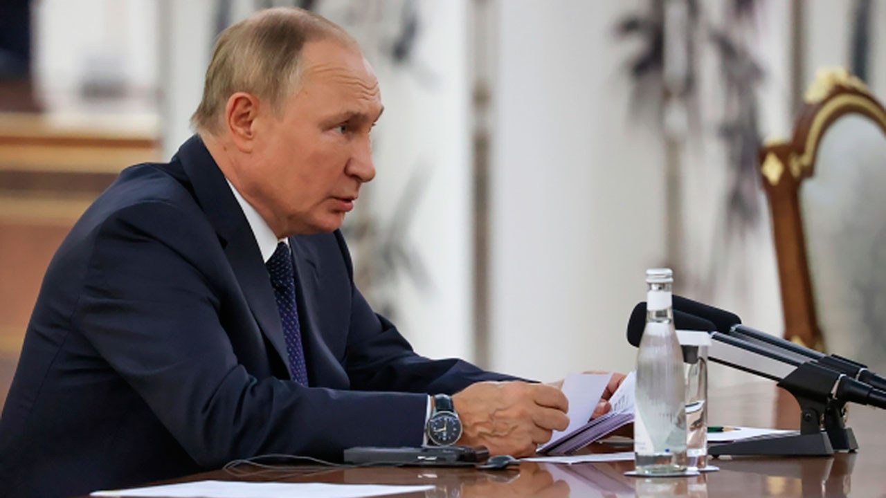 Путин заявил, что РФ и Китай выступают за формирование миропорядка, базирующегося на международном праве