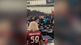 Депутат Европарламента пришел на заседание в майке с фамилией российского футболиста