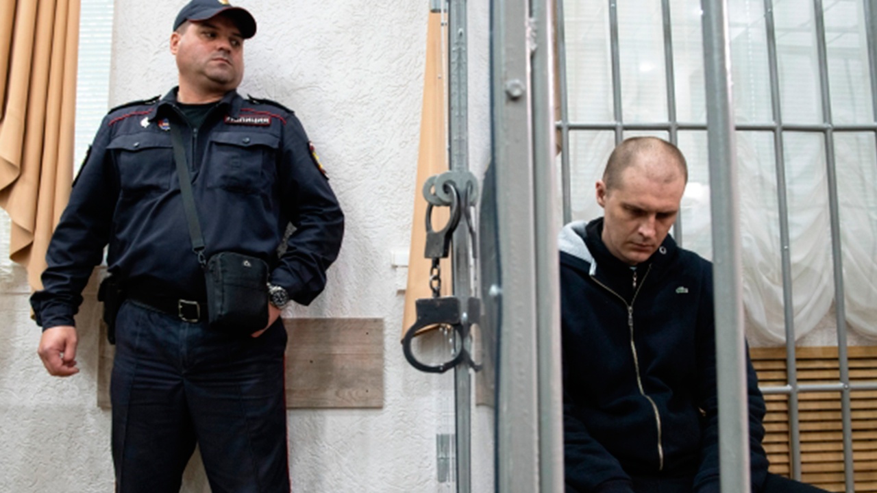 В Луганске за госизмену к 13 годам приговорили экс-сотрудника ОБСЕ
