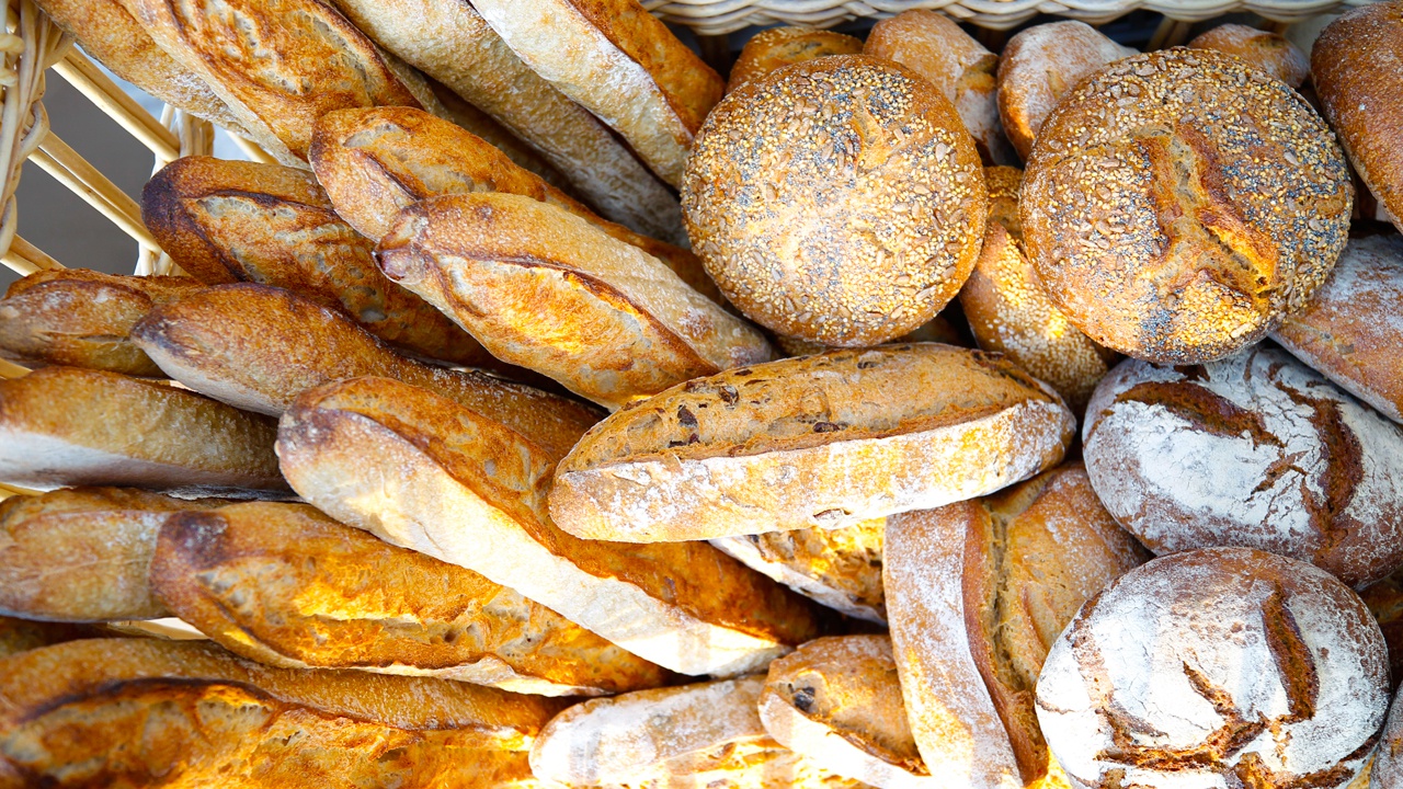 В Евросоюзе заявили о небывалом росте цен на хлеб 