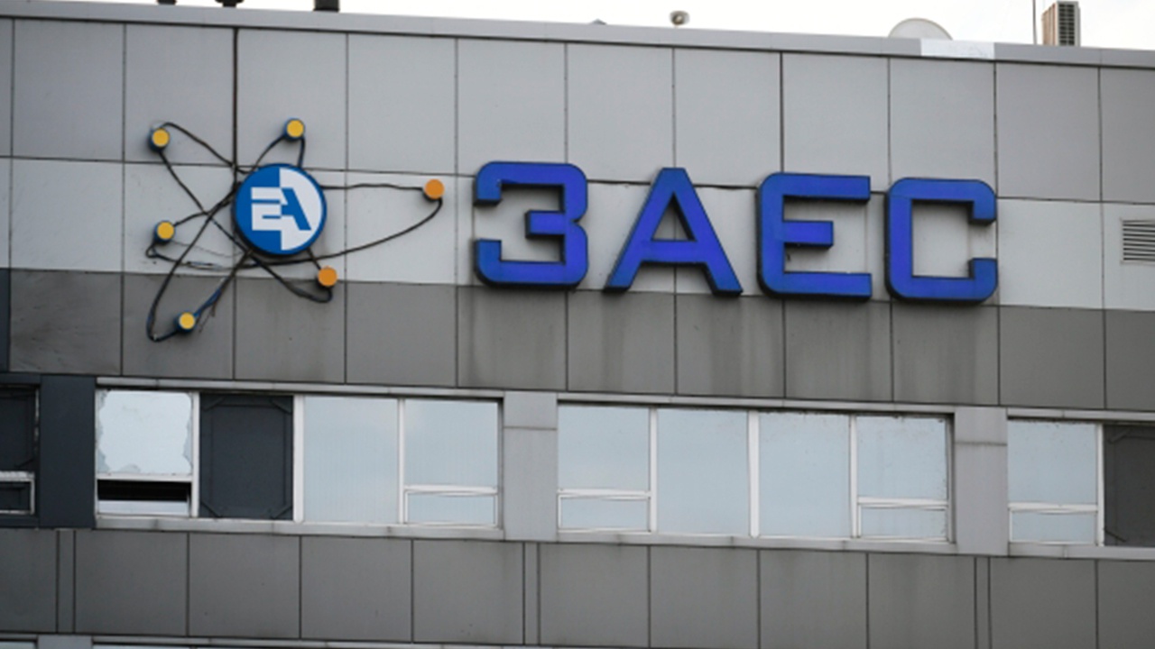 Власти Запорожья обвинили Украину в попытках вывести ЗАЭС из строя