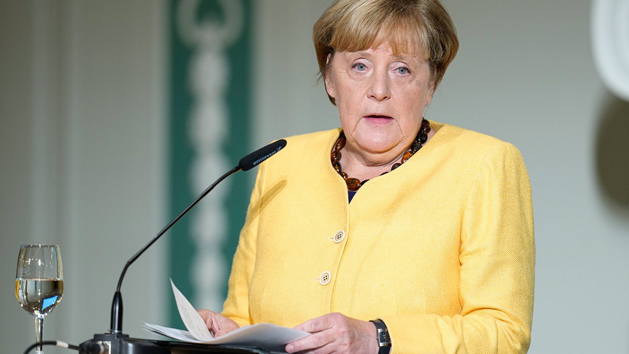 Меркель призвала серьезно относиться к словам Путина