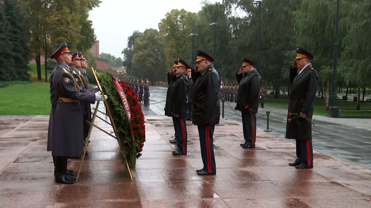 Купить фоны для венков в москве