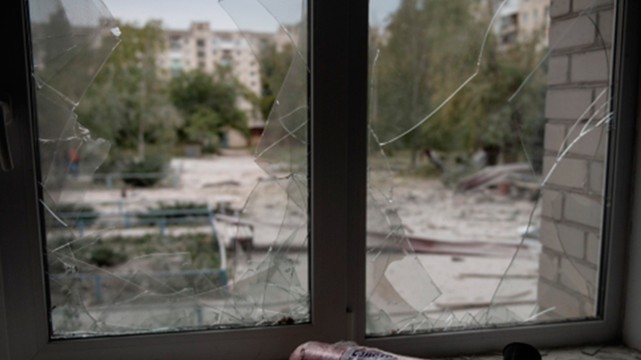 Украинские войска нанесли удар из HIMARS по жилому дому в Херсоне