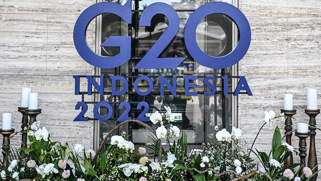 Песков подтвердил участие России в саммите G20 на Бали