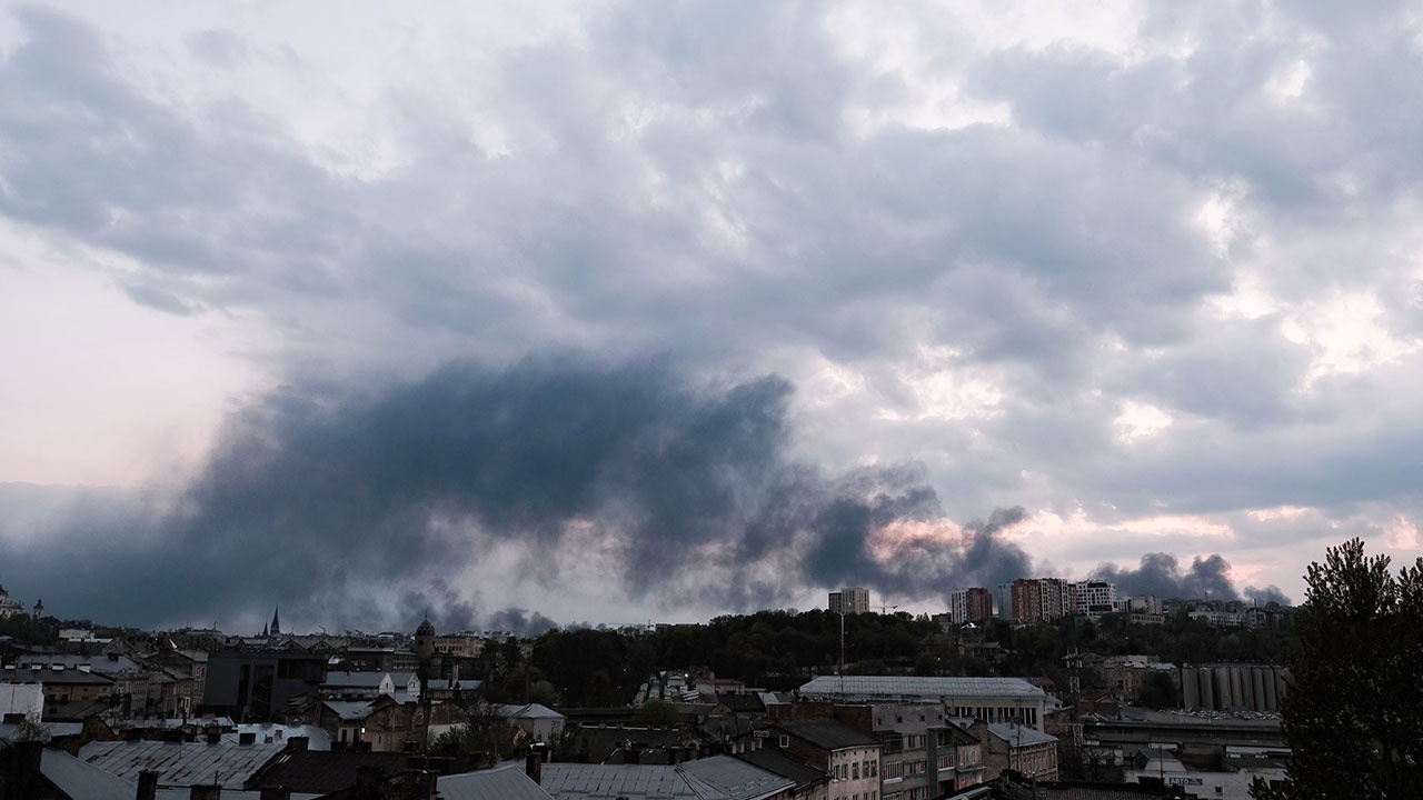 Львов и Тернополь частично лишились электричества после взрывов