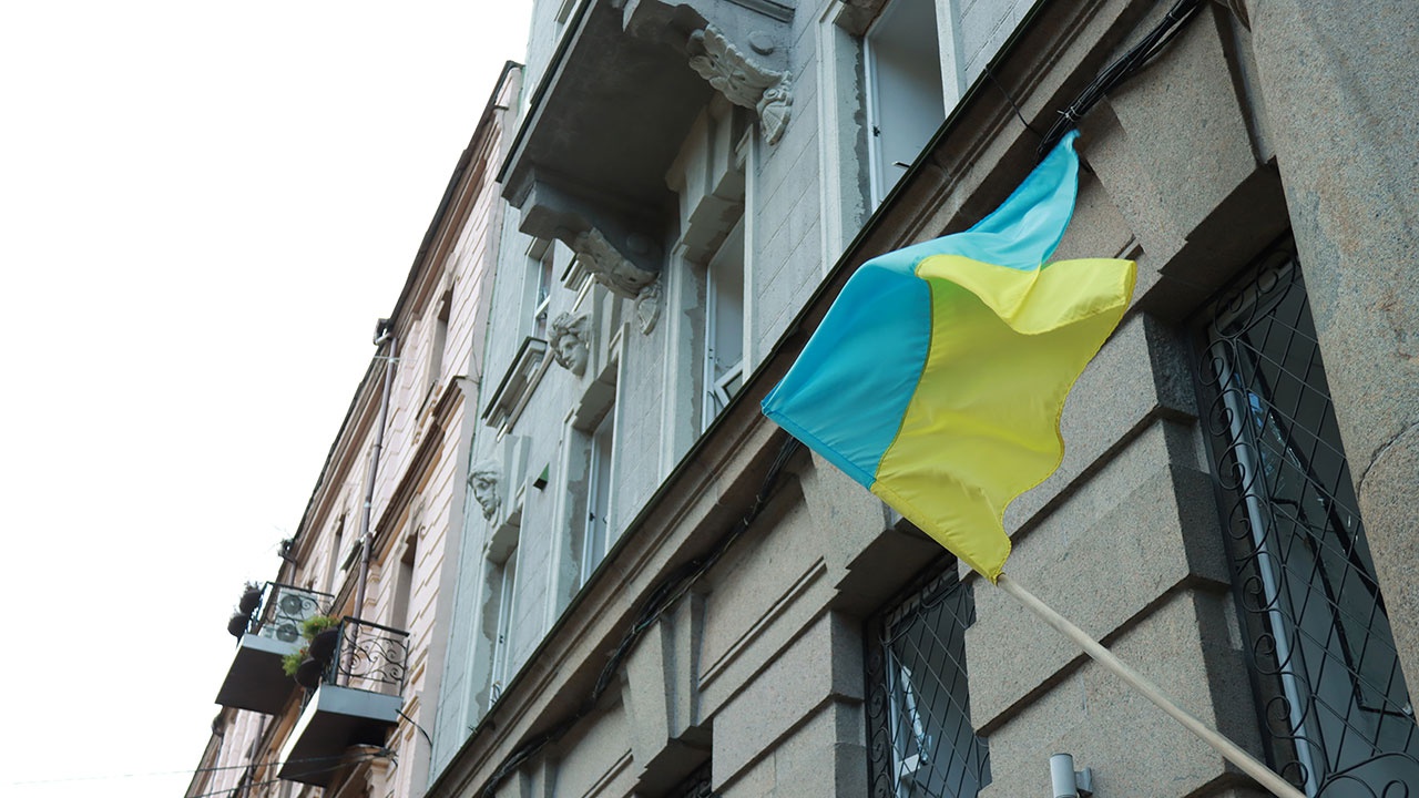 МИД Казахстана рассматривает возможность эвакуации сотрудников посольства из Киева