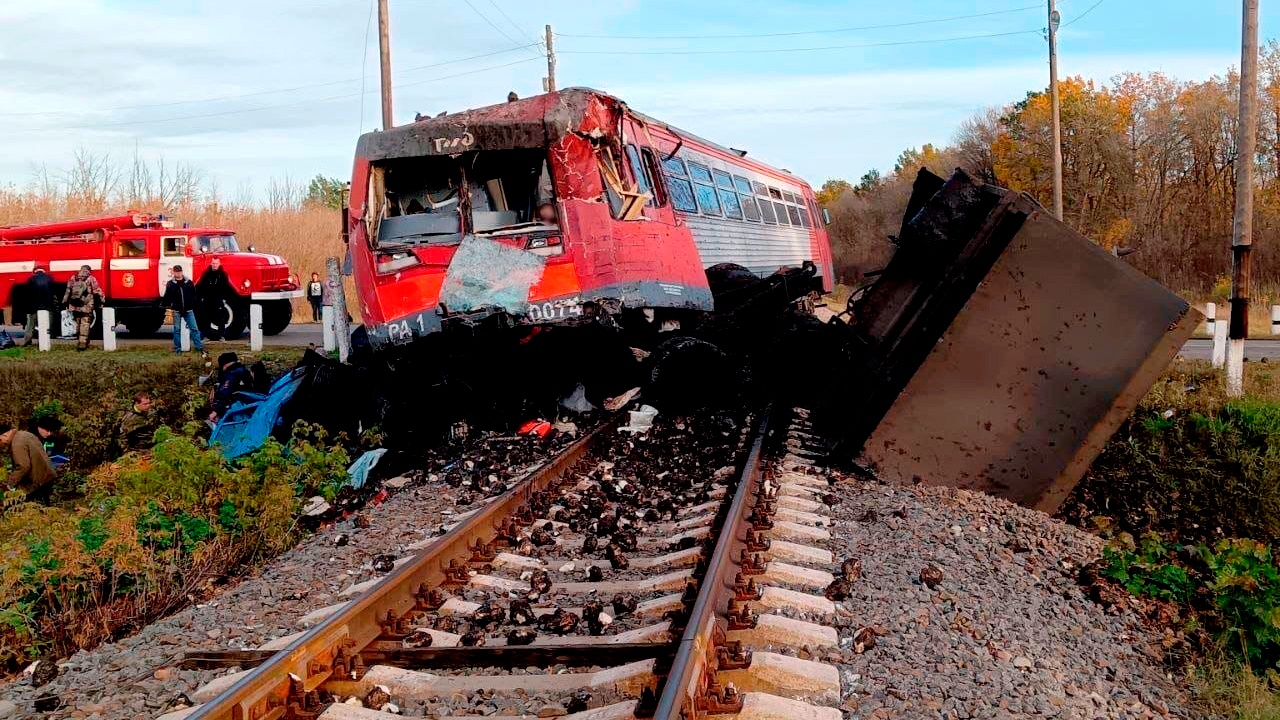 что будет если в гта 5 авария поезда фото 68