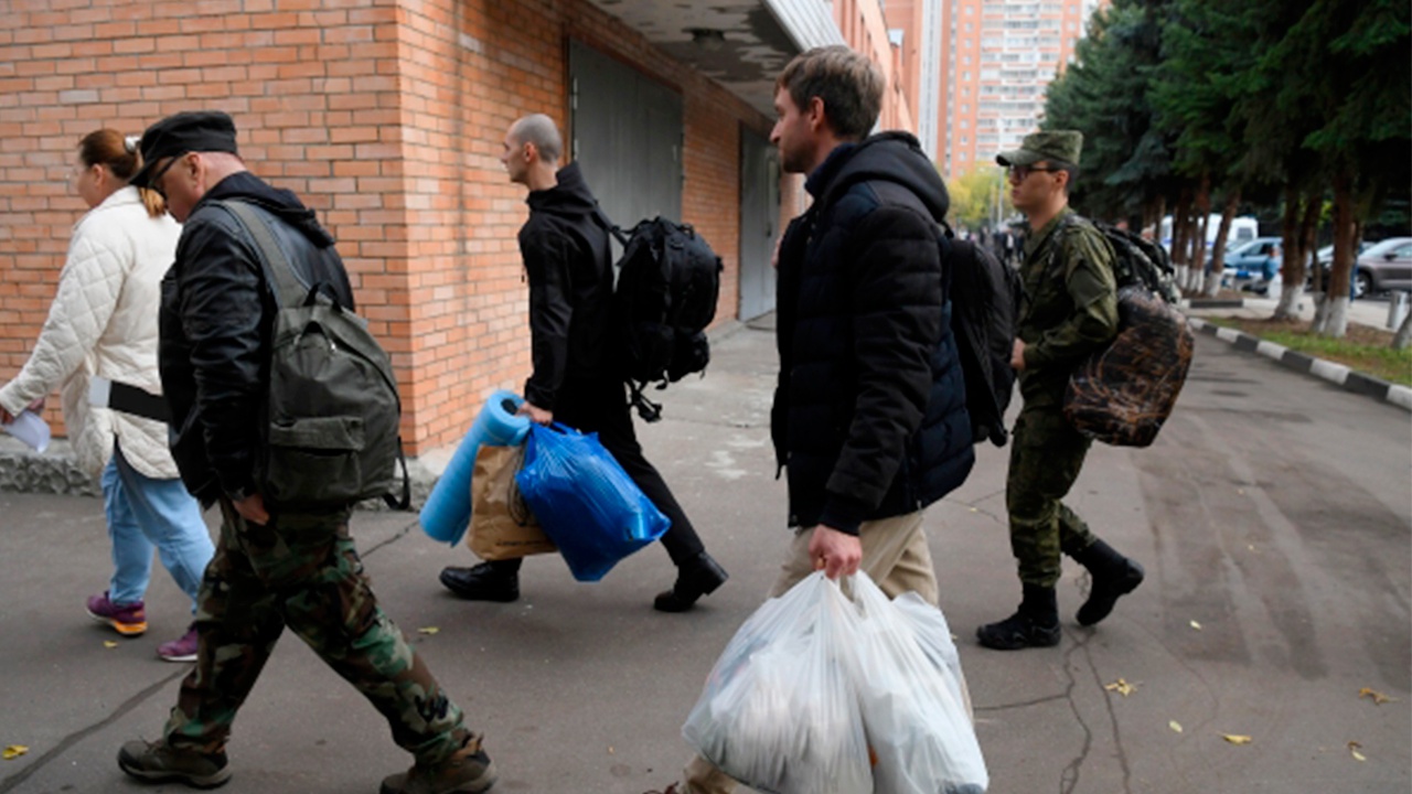 Собянин объявил о завершении частичной мобилизации в Москве
