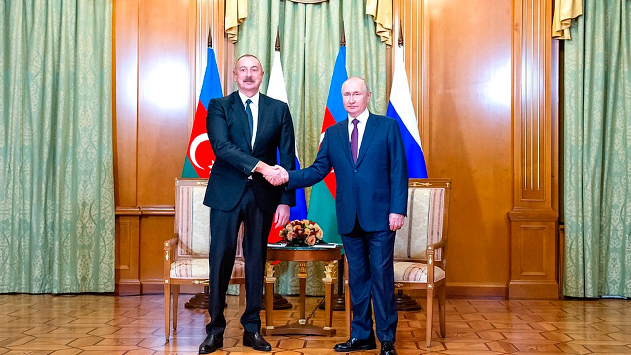 Переговоры Путина и Алиева длились почти 2,5 часа