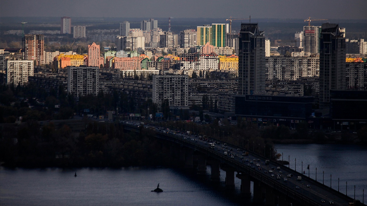 Кличко: в Киеве поврежден энергообъект, питающий 350 тысяч квартир
