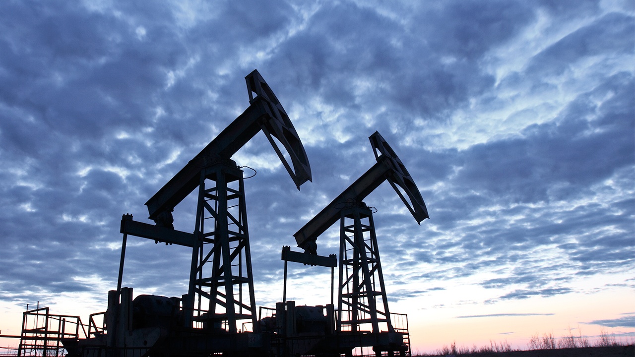 Wall Street Journal: на Западе договорились об условии для потолка цен на нефть из РФ