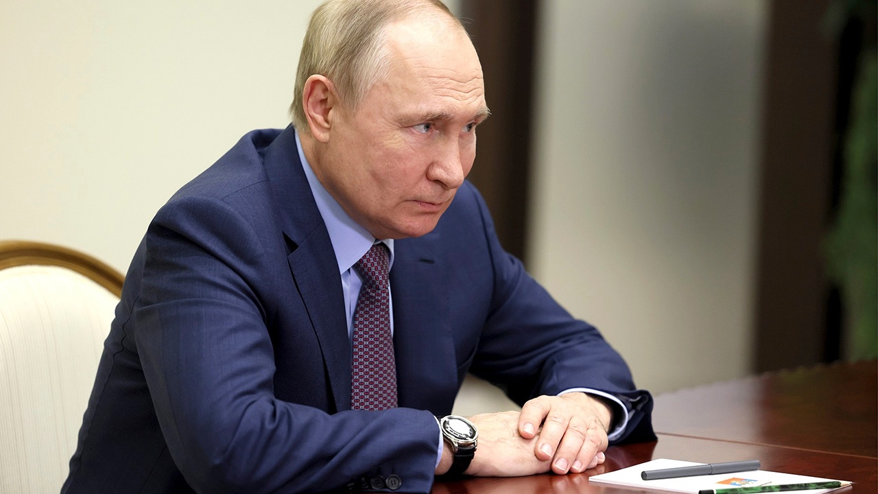 Путин подписал закон, по которому мобилизация работодателя будет основанием для прекращения трудового договора