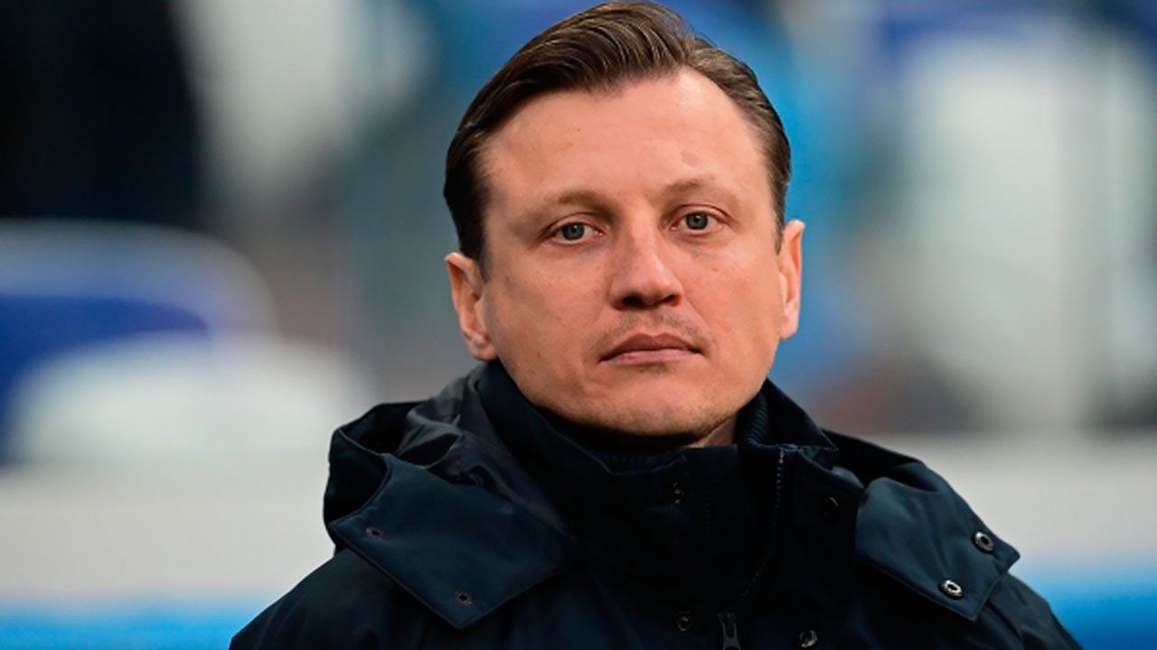 На пост главного тренера футбольного клуба «Локомотив» назначили Михаила Галактионова