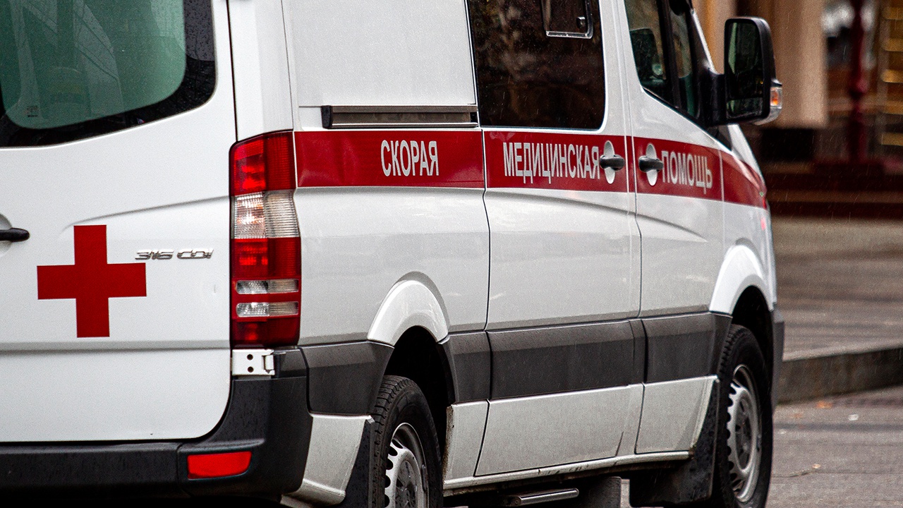 Встала со стула и упала: в Калужской области восьмиклассница умерла после урока