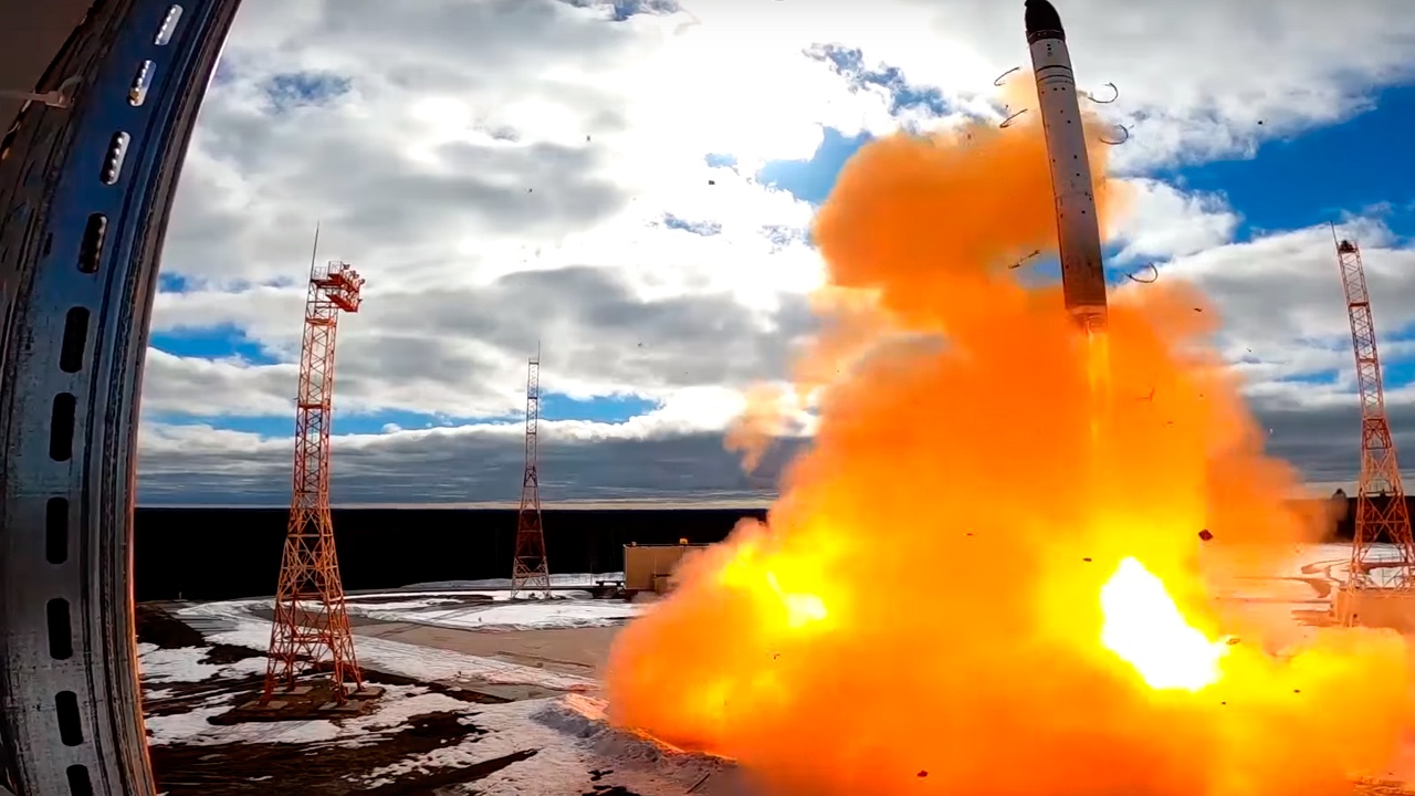 Командующий РВСН сообщил об успешных испытаниях ракетного комплекса «Сармат»