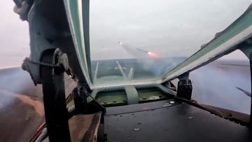 Удар ракетами «воздух-земля»: кадры боевой работы Су-25 ВКС РФ в зоне спецоперации