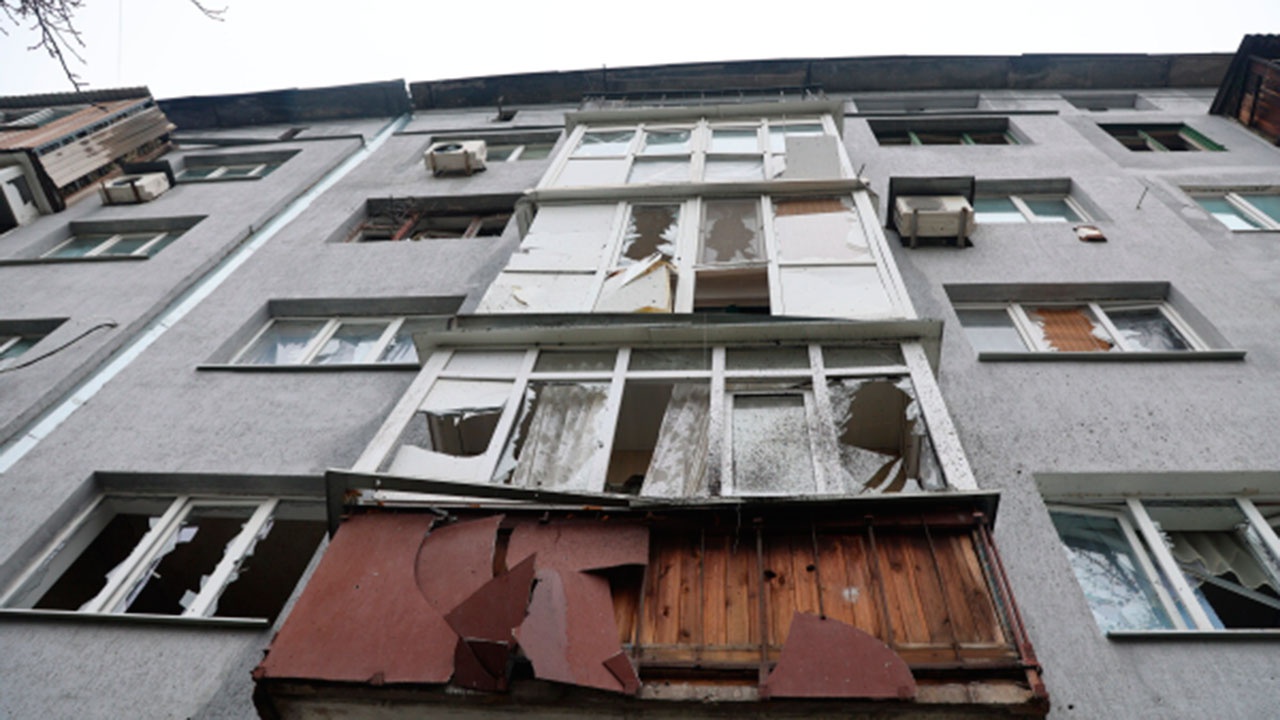 Украинские боевики обстреляли Донецк и Ясиноватую