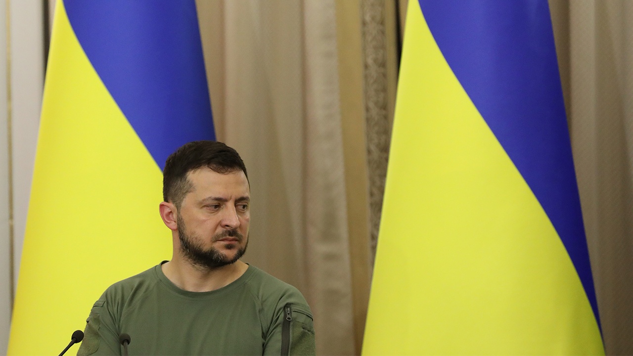 Экс-советник главы Пентагона заявил, что Зеленский может стать жертвой украинских радикалов