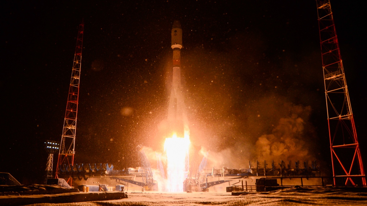 Ракета-носитель «Союз-2.1б» с космическими аппаратами МО стартовала с космодрома Плесецк