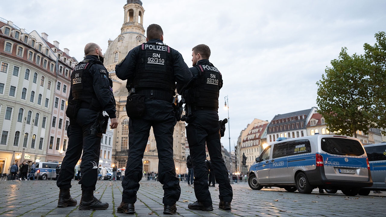 В Дрездене полиция проводит спецоперацию после сообщений о стрельбе