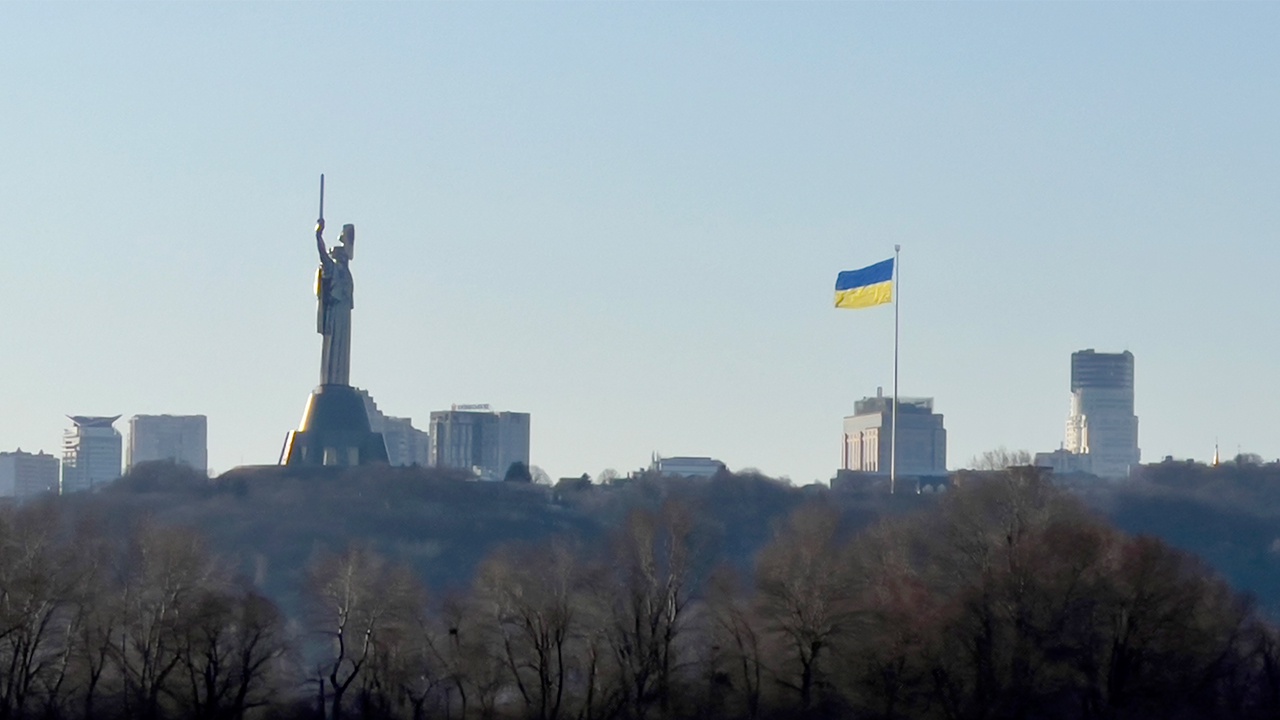Кличко сообщил о взрывах в центре Киева