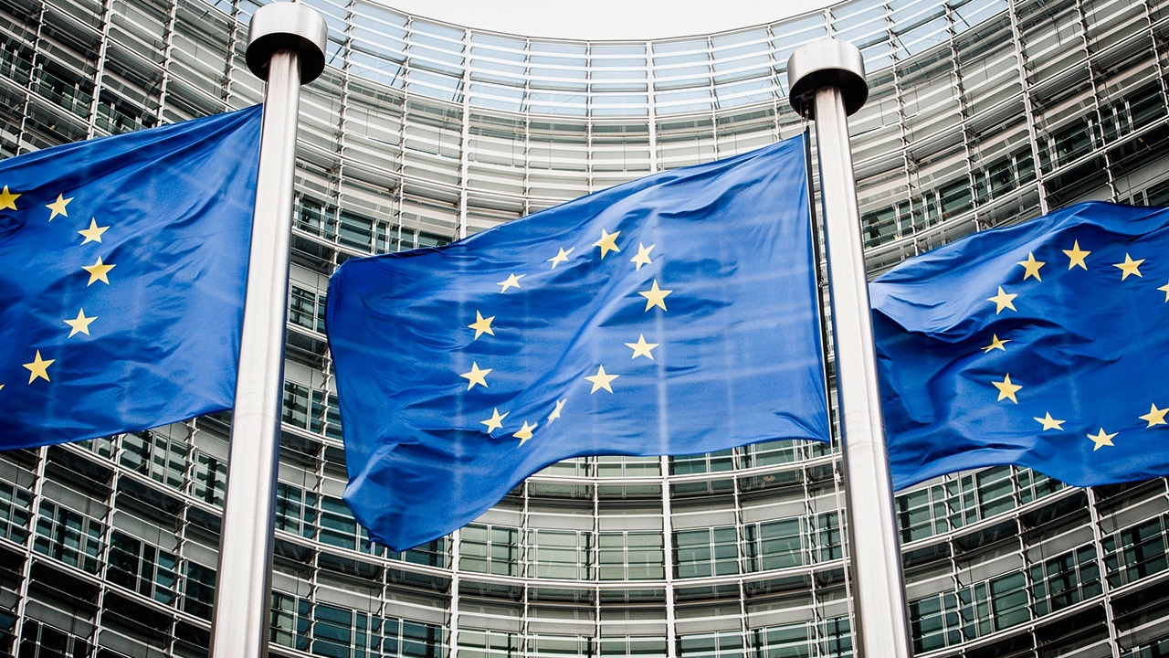 Евросоюз опубликовал списки физлиц и компаний, попавших в девятый пакет санкций против РФ