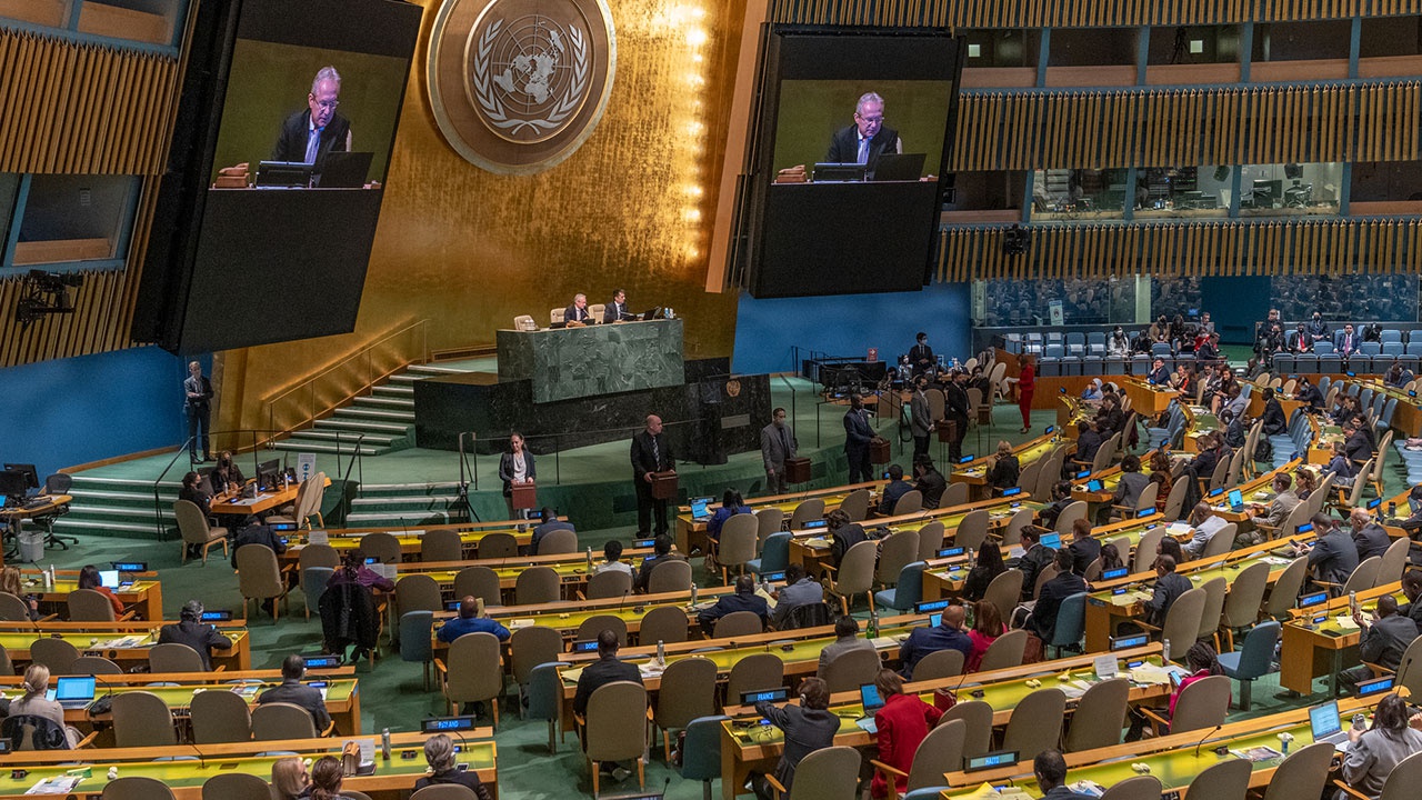 Генассамблея ООН приняла российскую резолюцию по борьбе с героизацией нацизма