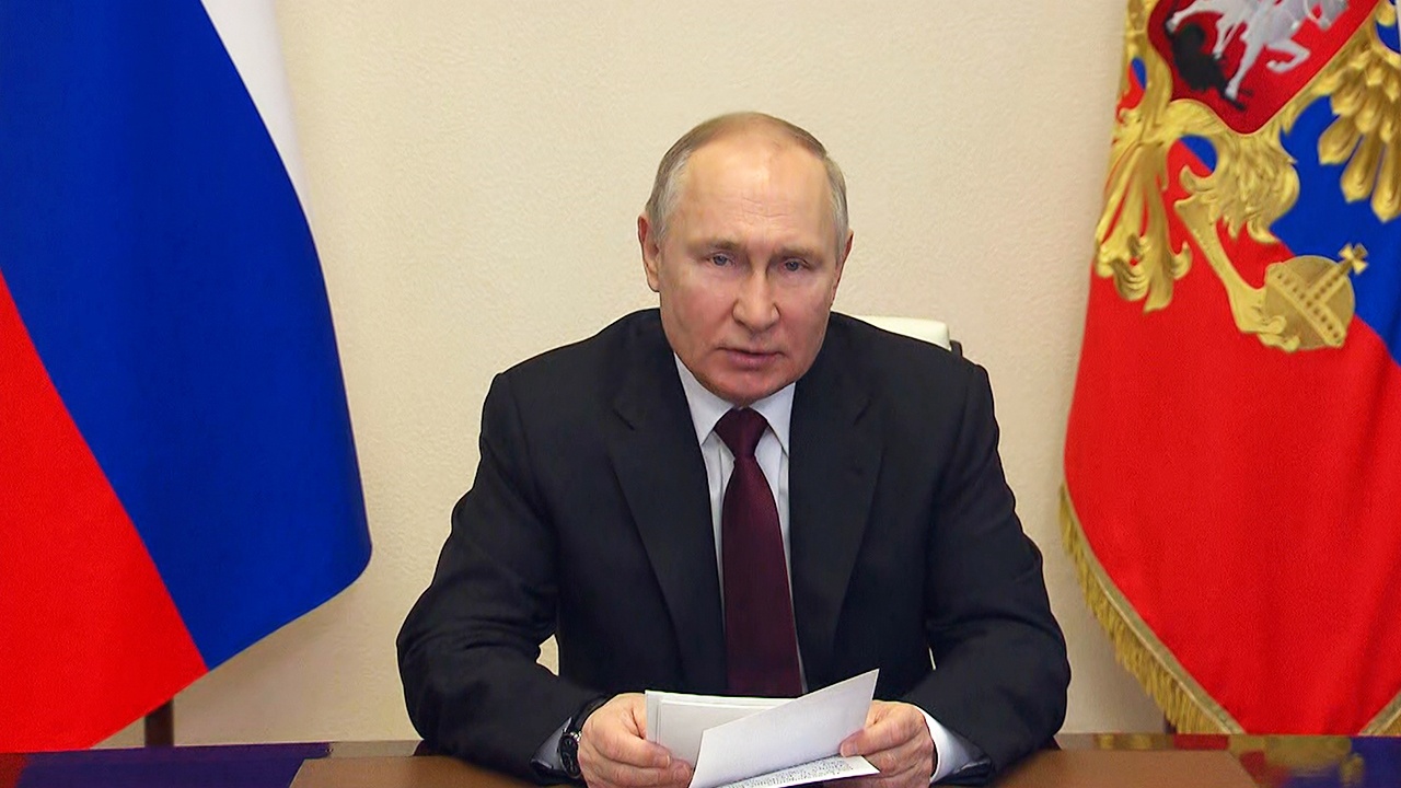 Путин заявил, что Россия повысит темпы строительства кораблей для защиты интересов в Мировом океане