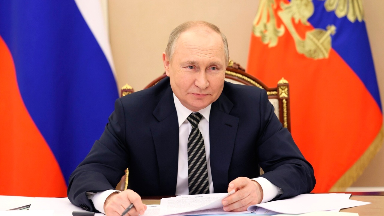 Путин подписал закон о квотах на обучение для героев СВО и детей военных