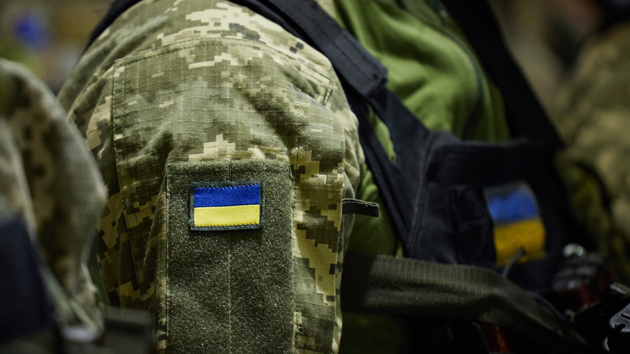 Житель Артемовска рассказал, как получил от украинских боевиков пулю в колено
