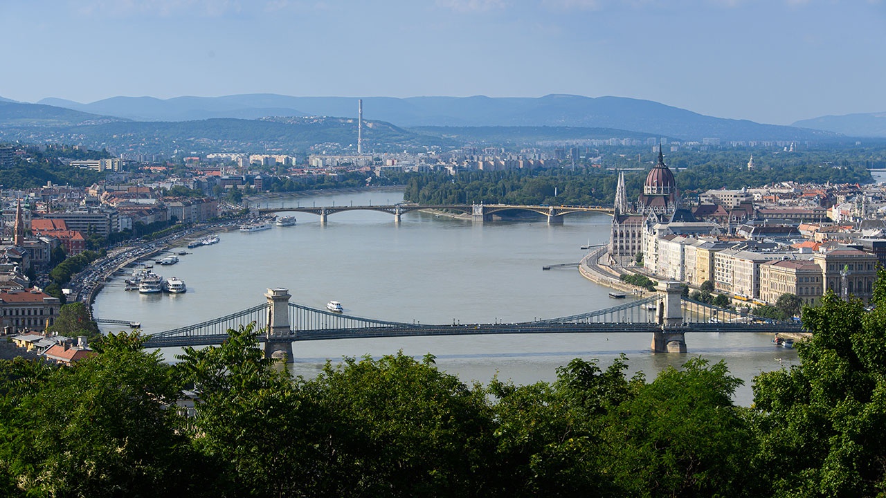 Венгрия заблокировала транш помощи ЕС для Украины в 500 млн евро