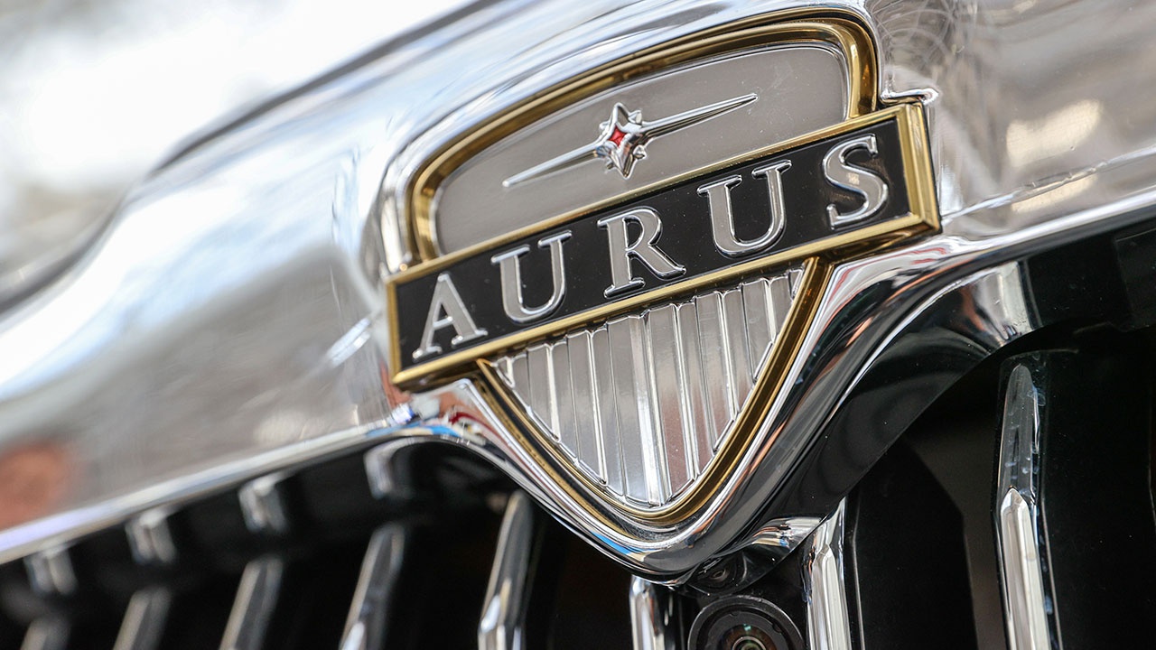 Правительство РФ: Aurus может начать выпускать электромобили