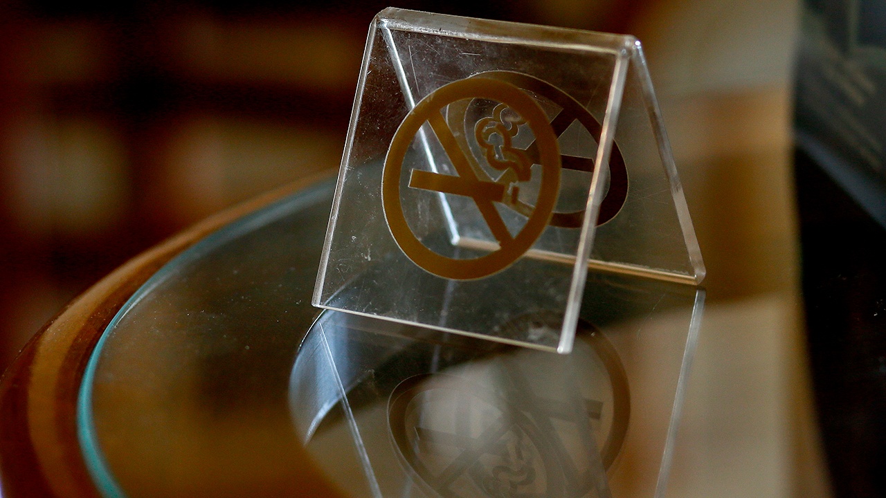 В России могут начать сажать в тюрьму за продажу контрафактных сигарет