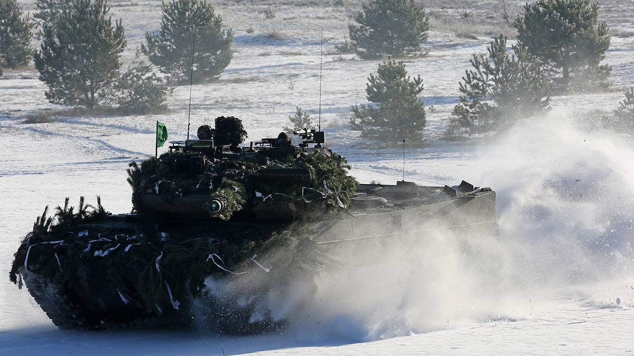 ABC: около сотни немецких танков Leopard готовы передать Украине 12 стран Запада